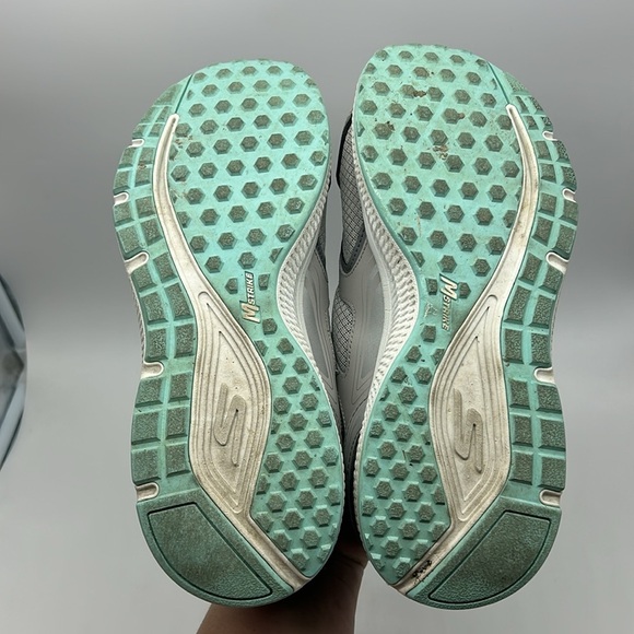 Skechers Go Run Consistent Performance Sneakers Women's 11‎ Gray 128075W - Picture 9 of 10